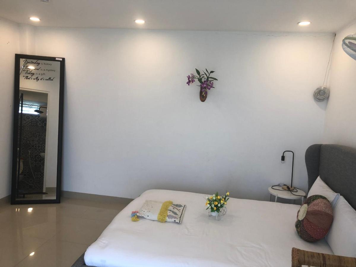 Thien Thanh Hotel - E Dragon Nha Trang Esterno foto